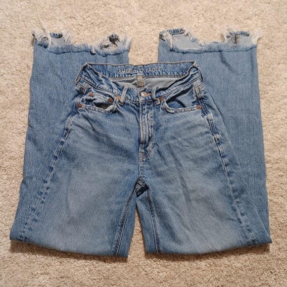 American Eagle Super High Rise Baggy Wide Leg Jeans - Picture 6 of 9